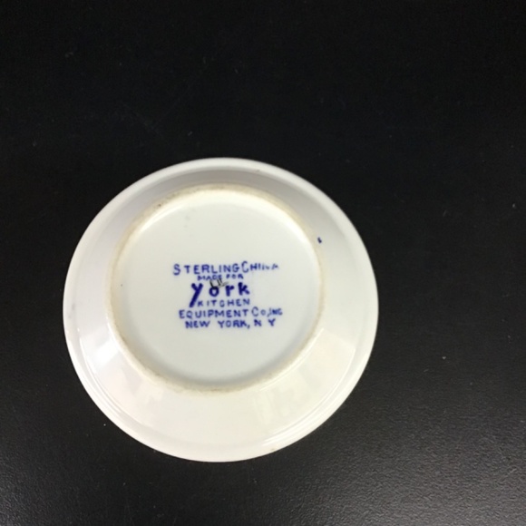 VINTAGE REPLACEMENT Sterling China Blue Floral Dish - Picture 4 of 4